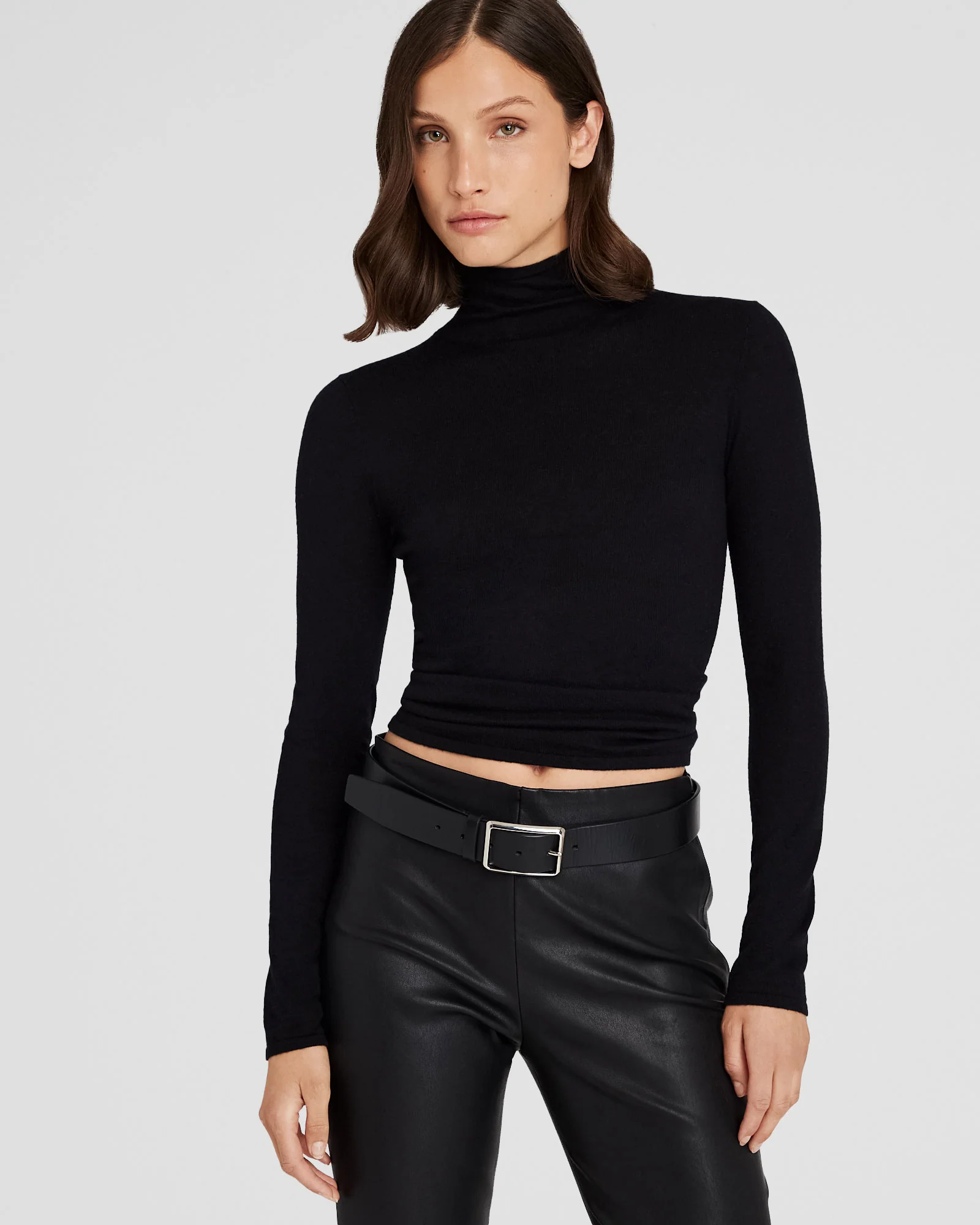 Cashmere Slim Turtleneck