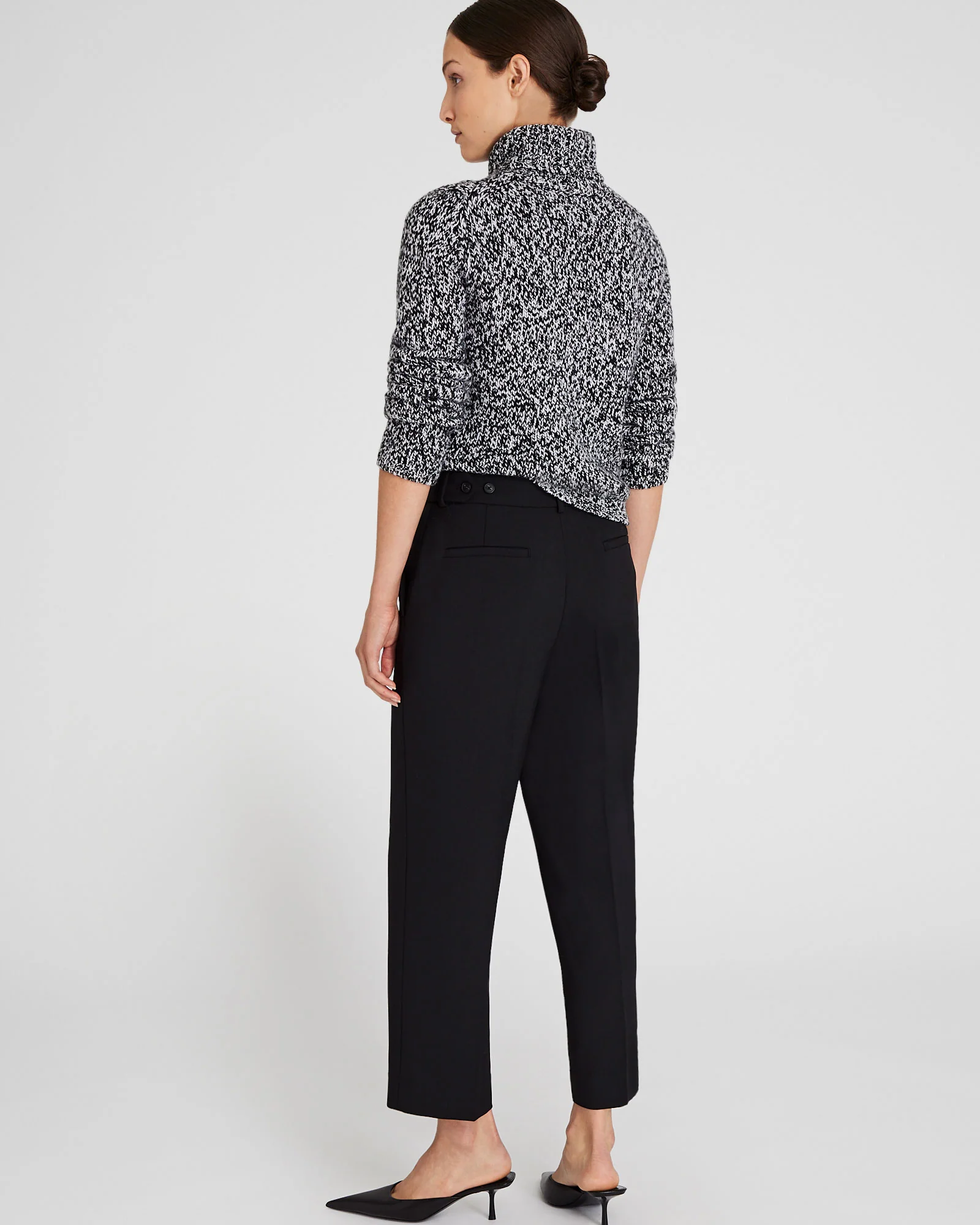 Tab-Detail Pant