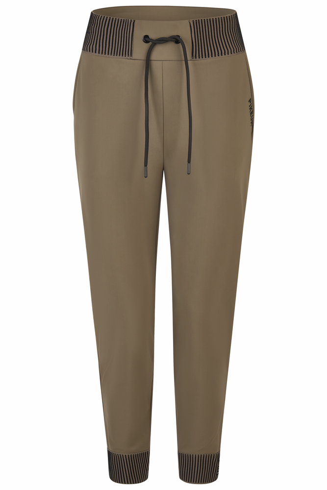 PIKEUR JOGGER PANTS<br>SELECTION