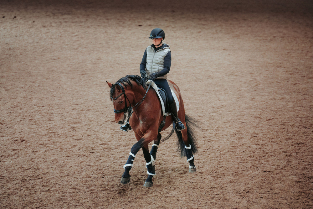 AIRLUXE SUPREME GLAM LONG VISOR<br>RIDING HELMET
