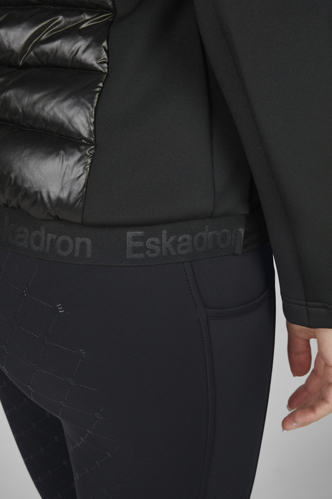 HYBRID<br>JACKET