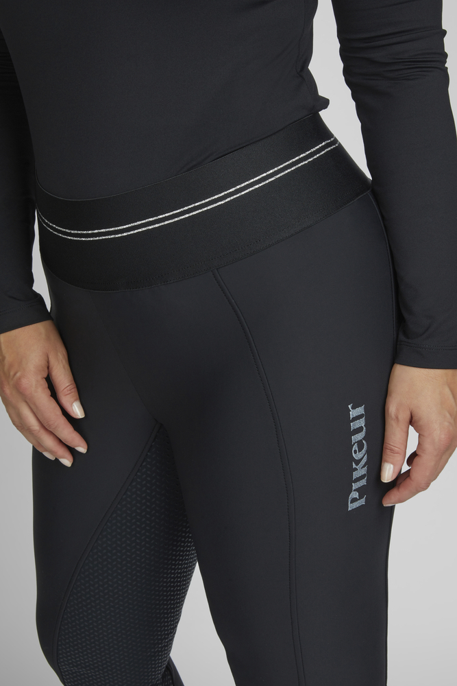 PIKEUR GIA ATHL. SO GR<br>FULL PATCHES