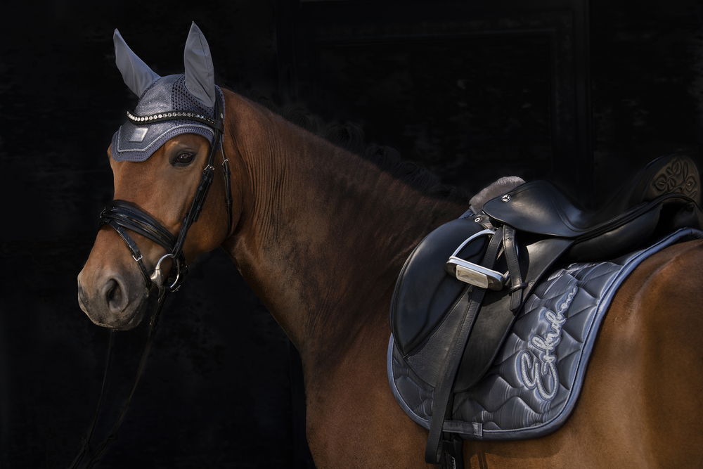 SATIN<br>SADDLE CLOTH