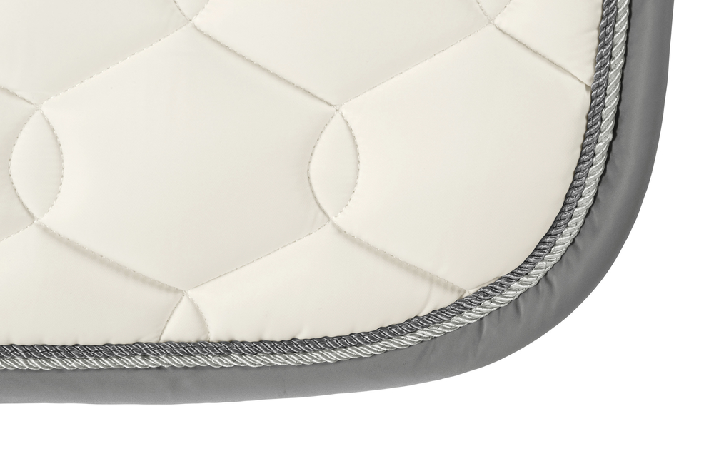 GLOSSY WAVE CONTRAST<br>SADDLE CLOTH