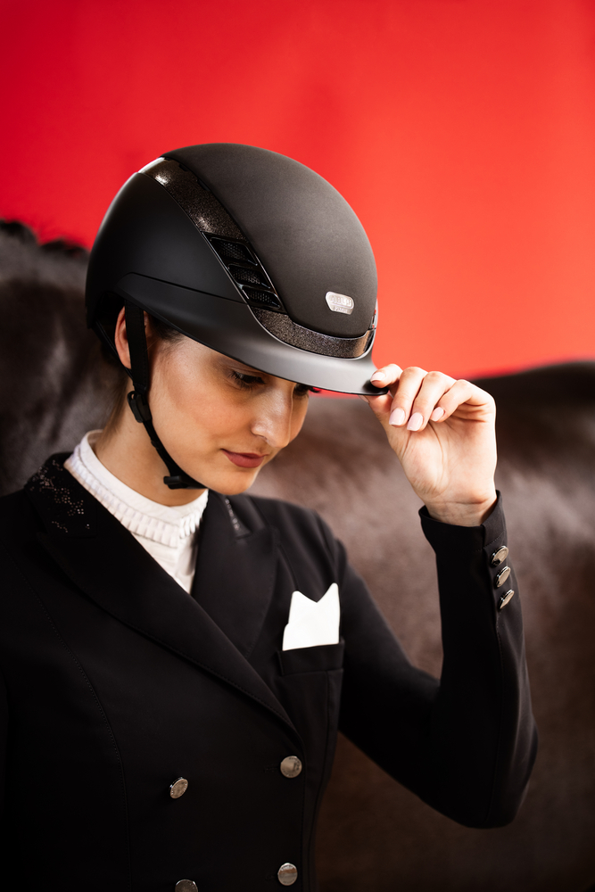 AIRLUXE SUPREME<br>RIDING HELMET