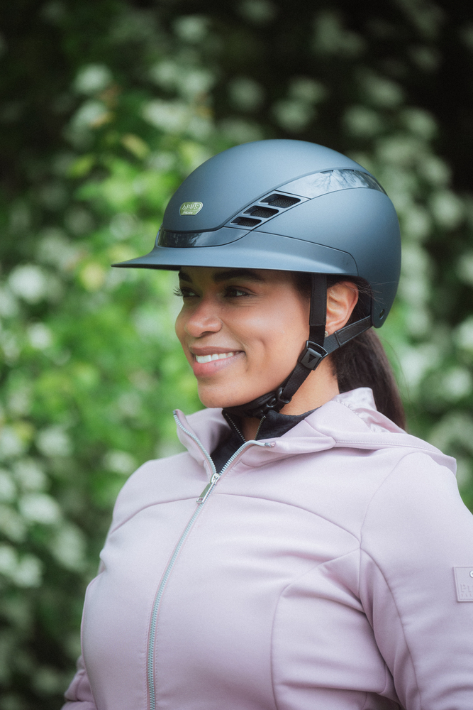 AIRLUXE PURE LONG VISOR<br>RIDING HELMET