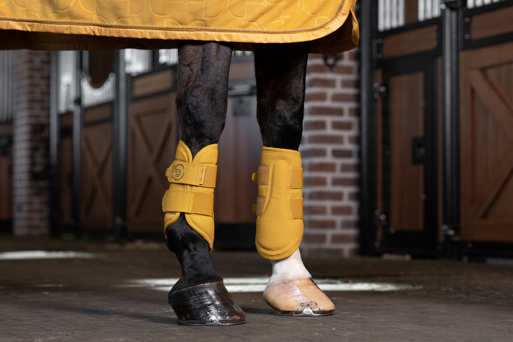 FAUX LEATHER<br>TENDON BOOTS