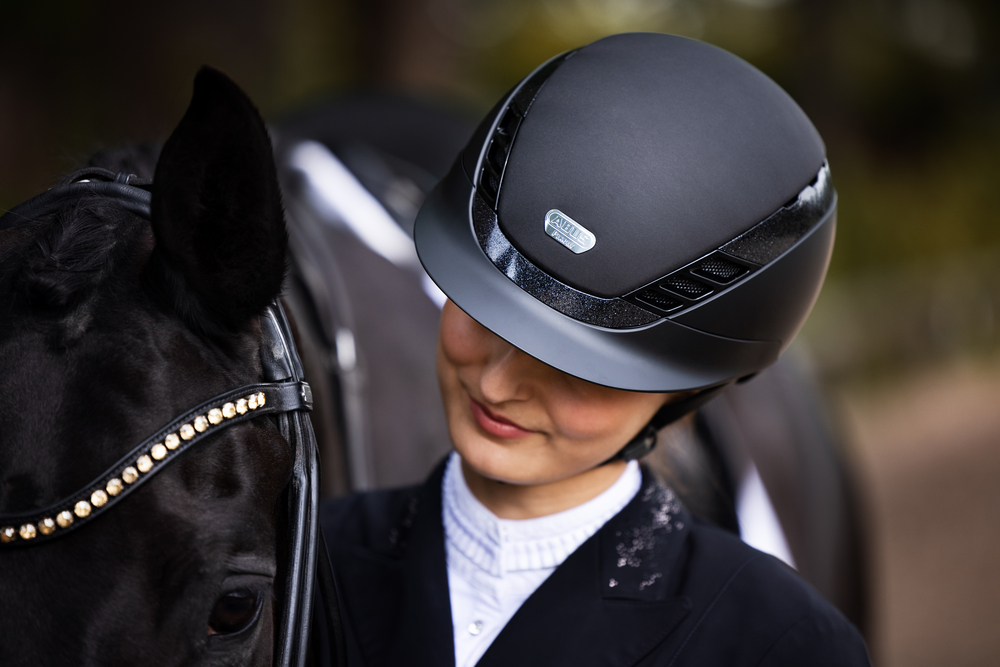 AIRLUXE SUPREME<br>RIDING HELMET
