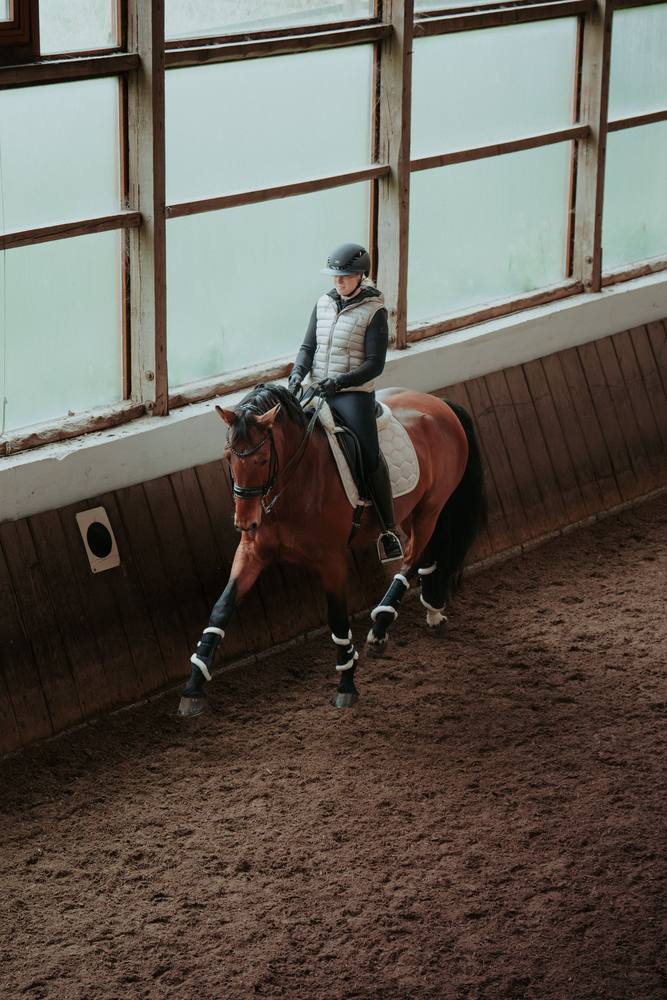 AIRLUXE SUPREME GLAM LONG VISOR<br>RIDING HELMET