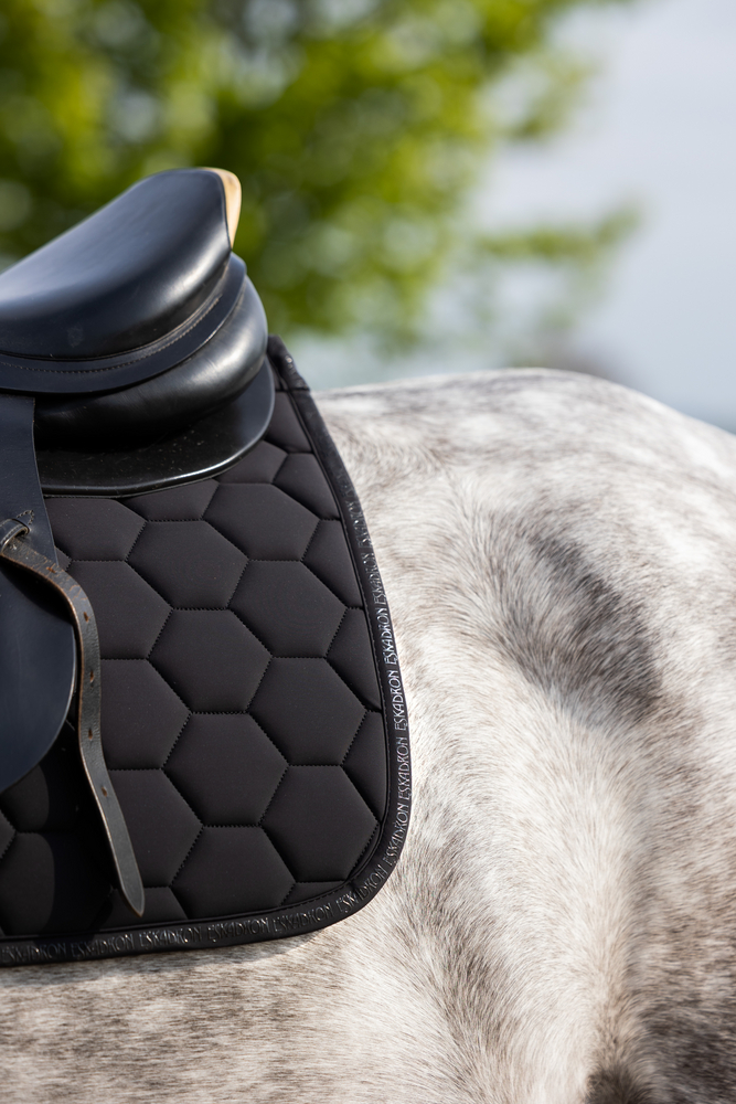 SOFTSHELL<br>SADDLE CLOTH