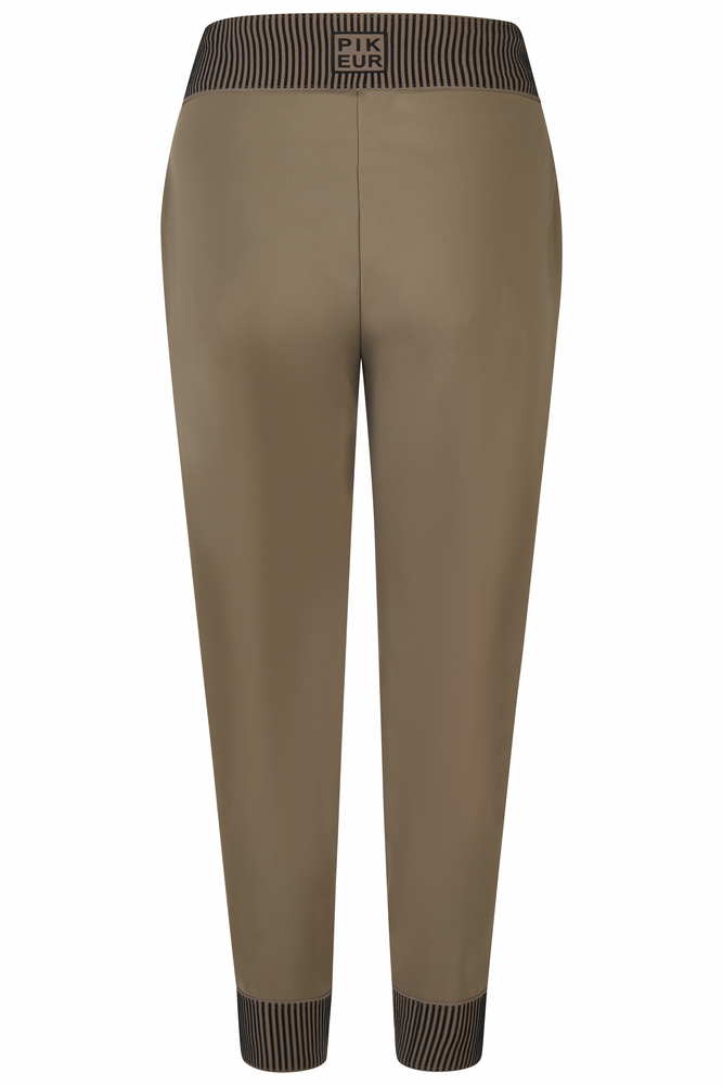 PIKEUR JOGGER PANTS<br>SELECTION