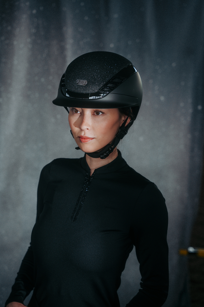 AIRLUXE SUPREME GLAM SHORT VISOR<br>RIDING HELMET