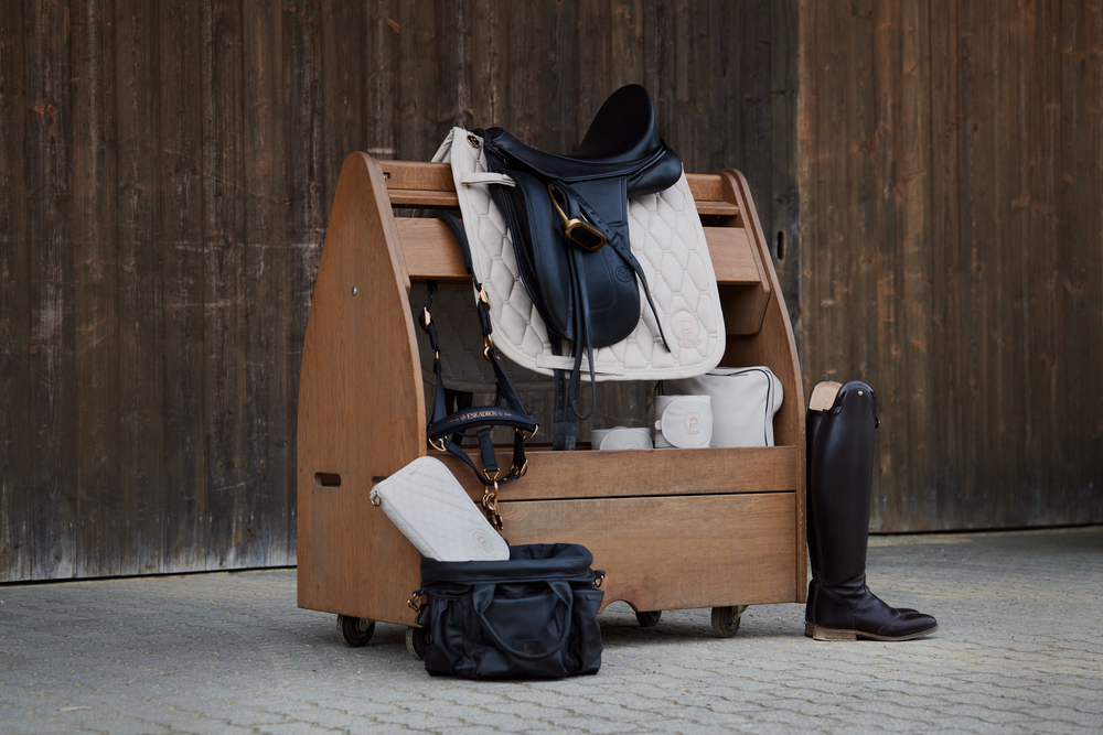 METALLIC FAUX LEATHER<br>SADDLE CLOTH