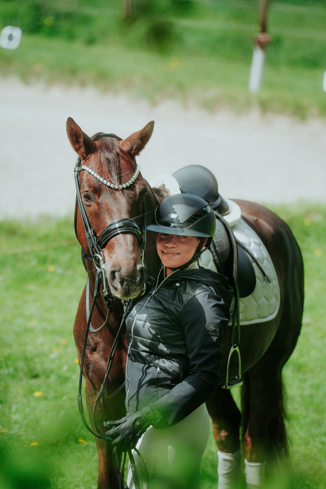 AIRLUXE PURE LONG VISOR<br>RIDING HELMET