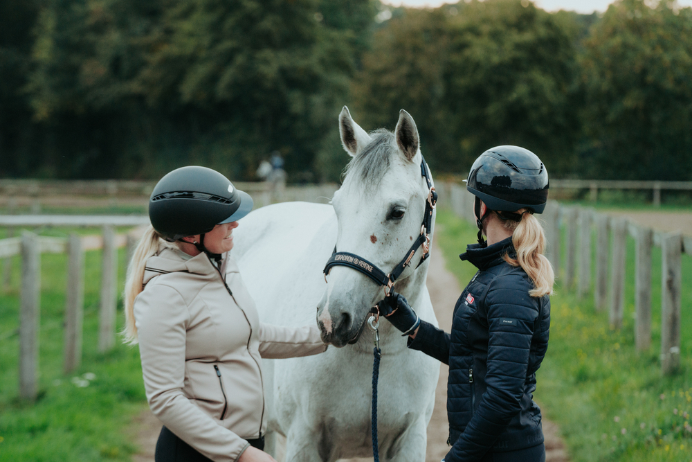 AIRDUO<br>RIDING HELMET