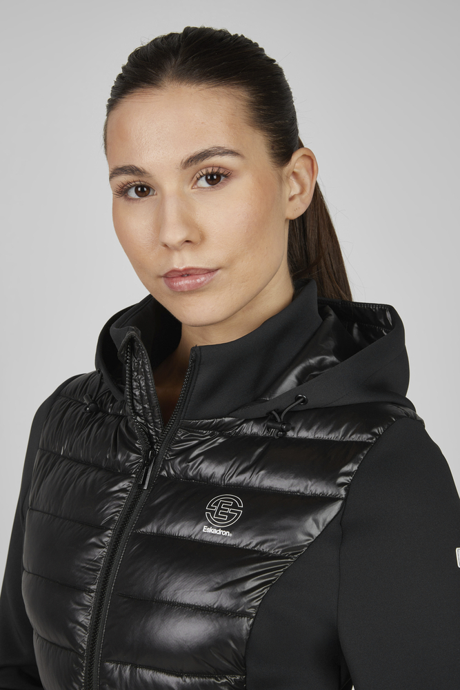 HYBRID<br>JACKET