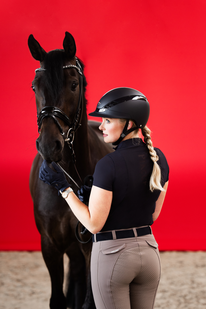 AIRLUXE PURE<br>RIDING HELMET