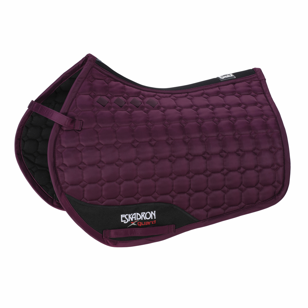 GLOSSY COMPACT<br>SADDLE CLOTH