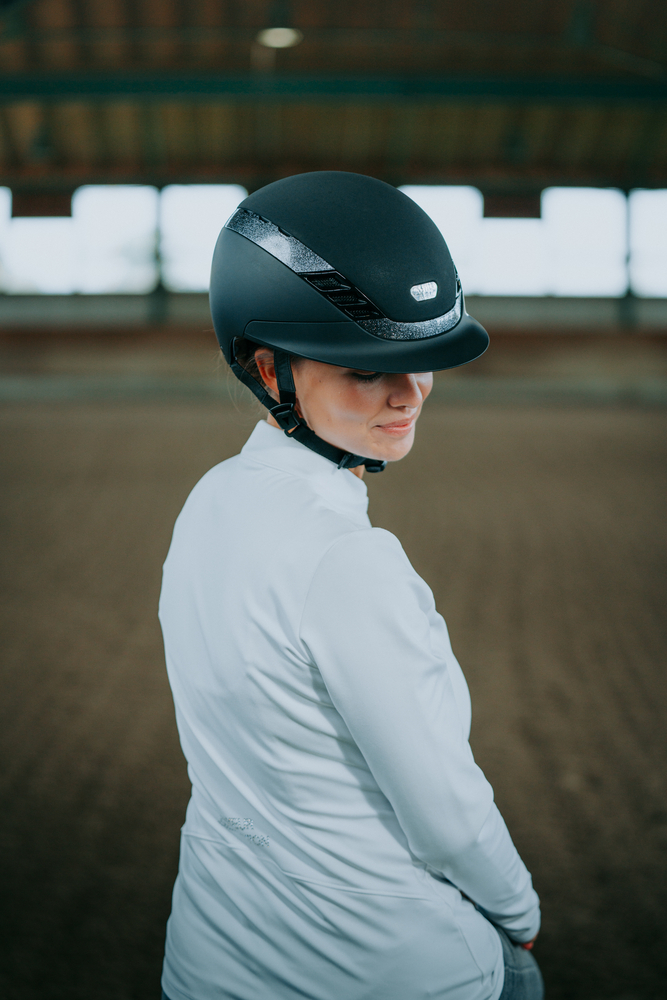 AIRLUXE SUPREME<br>RIDING HELMET