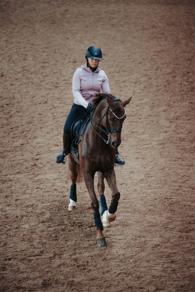 AIRLUXE PURE LONG VISOR<br>RIDING HELMET