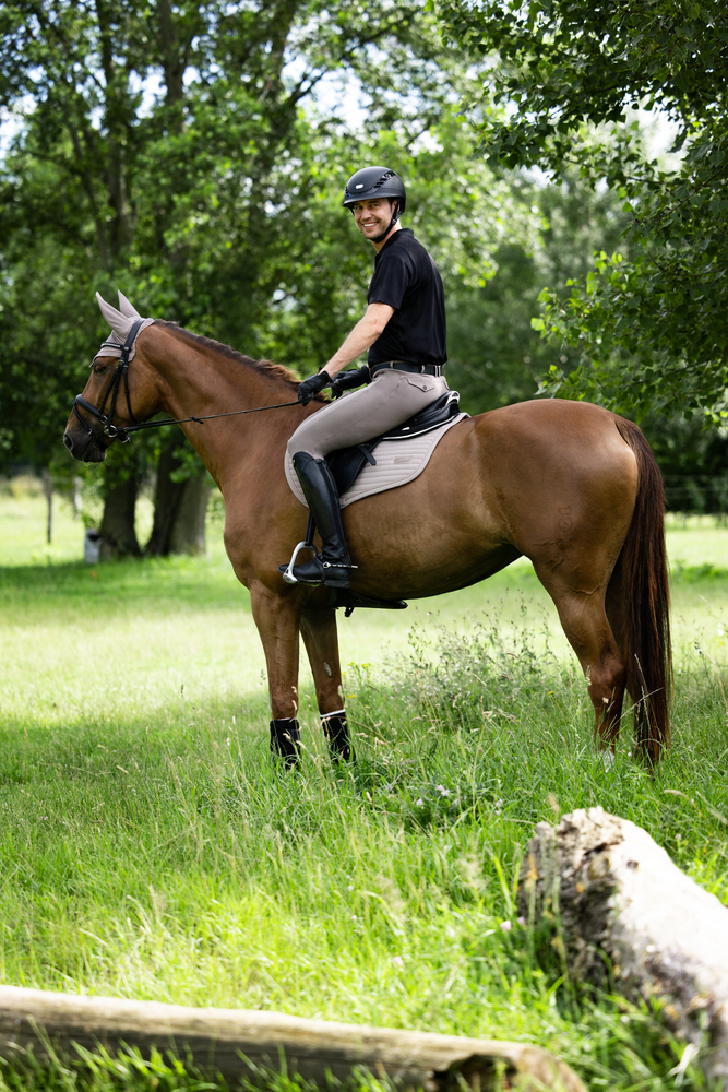AIRLUXE PURE<br>RIDING HELMET