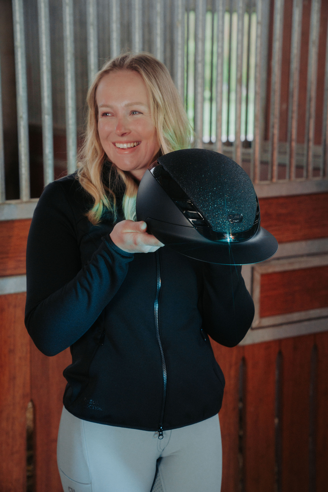 AIRLUXE SUPREME GLAM LONG VISOR<br>RIDING HELMET