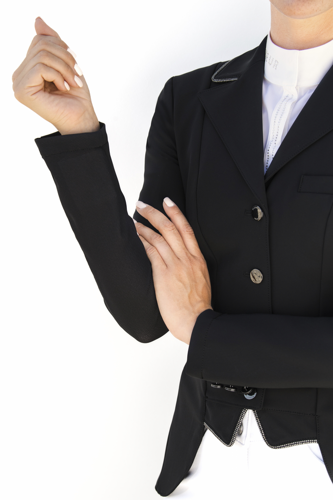 PIKEUR CECILE<br>SHOW JACKET