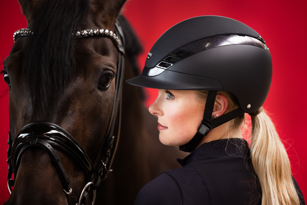 AIRLUXE SUPREME<br>RIDING HELMET