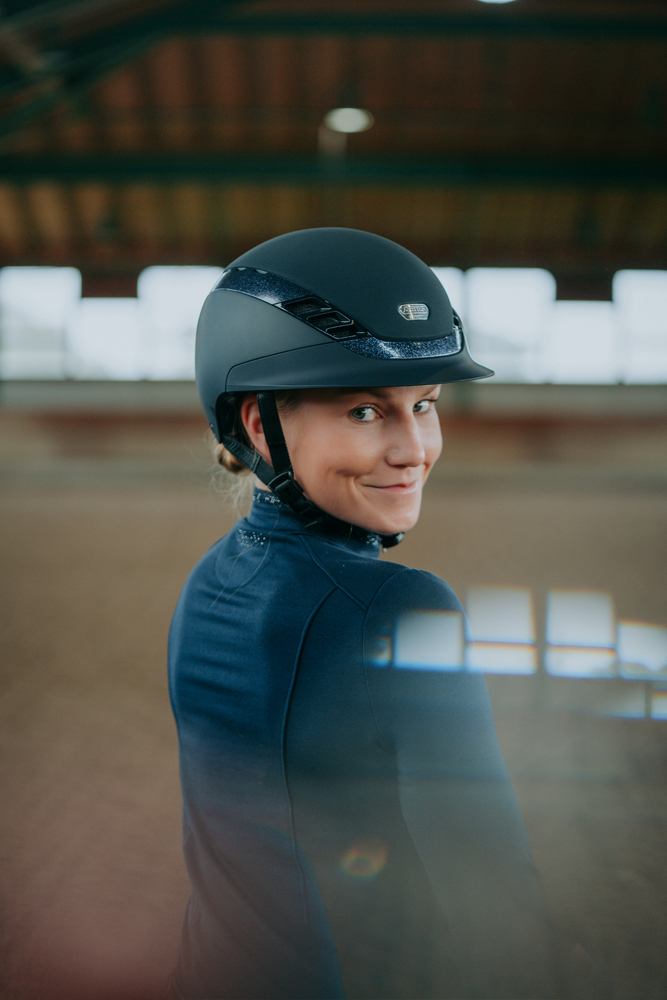 AIRLUXE SUPREME<br>RIDING HELMET