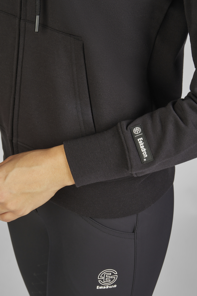 ZIP-HOOD DYNAMIC<br>ZIP-HOOD