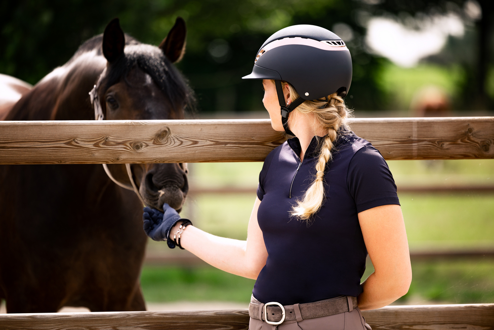 AIRLUXE SUPREME<br>RIDING HELMET
