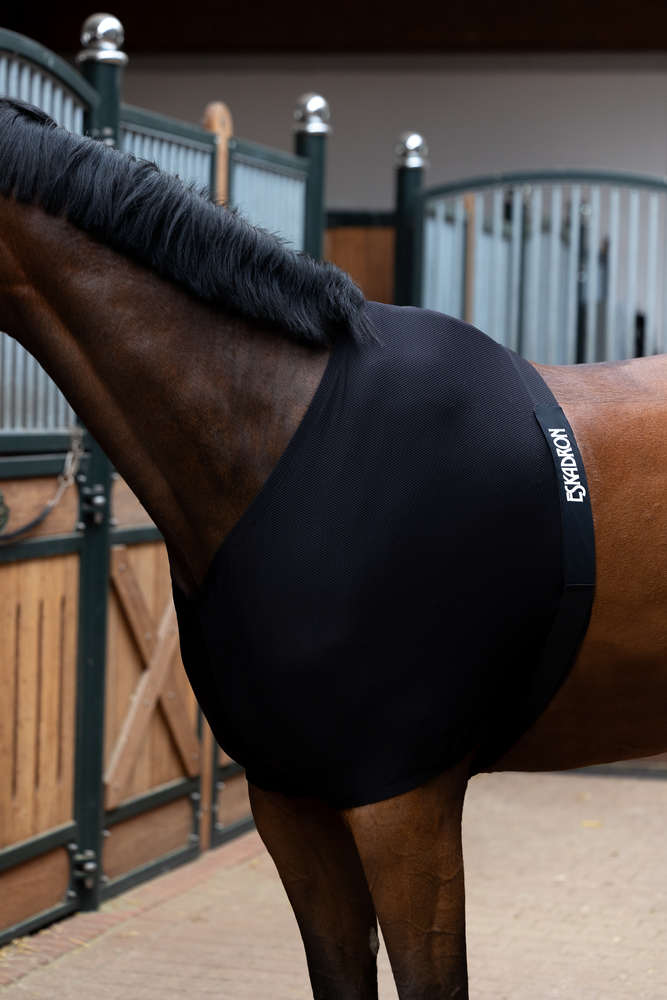 DYNAIRMESH CHEST PROTECTOR<br>CHEST PROTECTOR