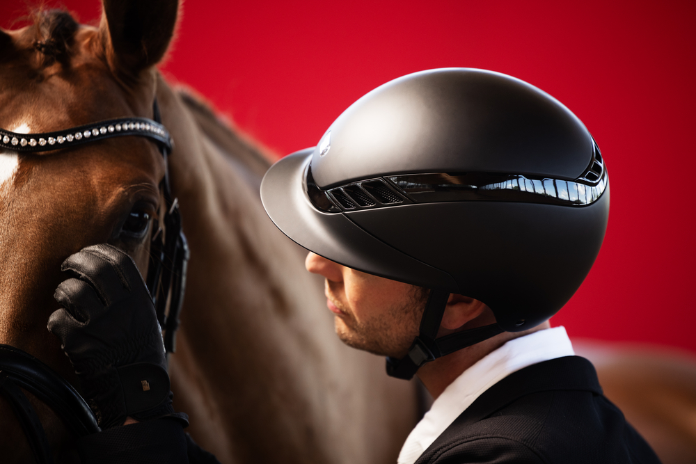 AIRLUXE PURE<br>RIDING HELMET