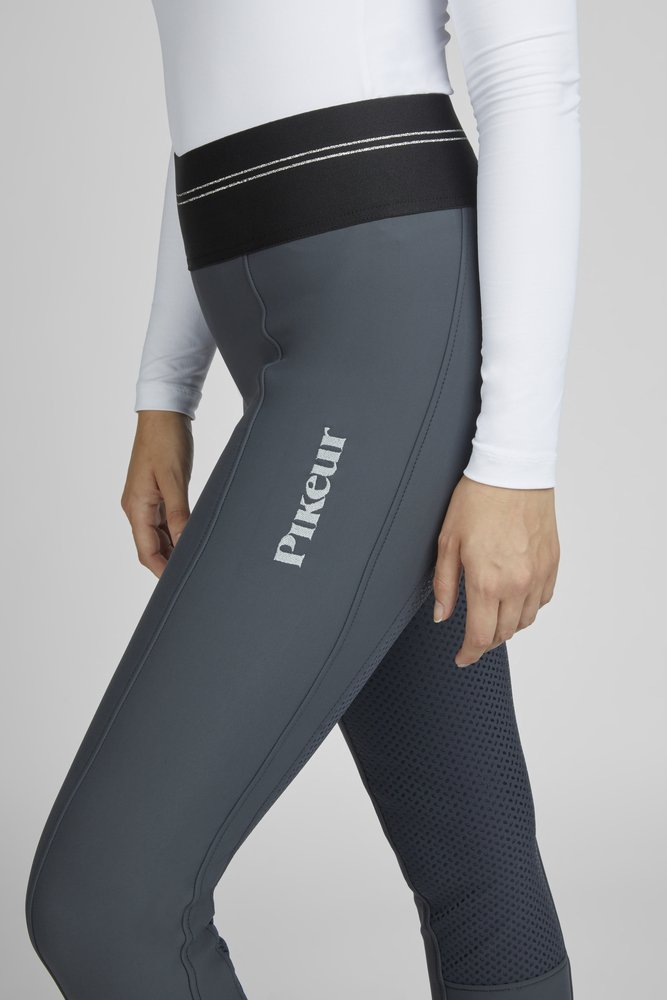 PIKEUR GIA ATHL. SO GR<br>FULL PATCHES