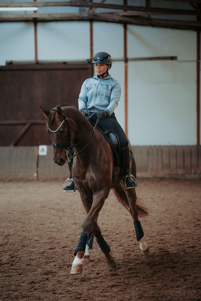 AIRLUXE SUPREME GLAM SHORT VISOR<br>RIDING HELMET