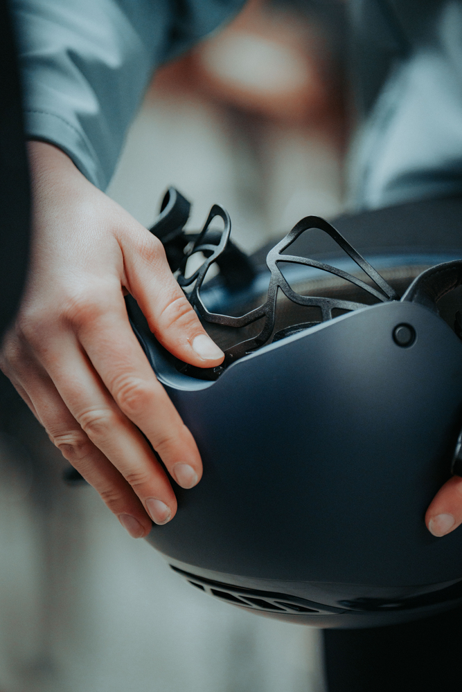 AIRLUXE PURE LONG VISOR<br>RIDING HELMET