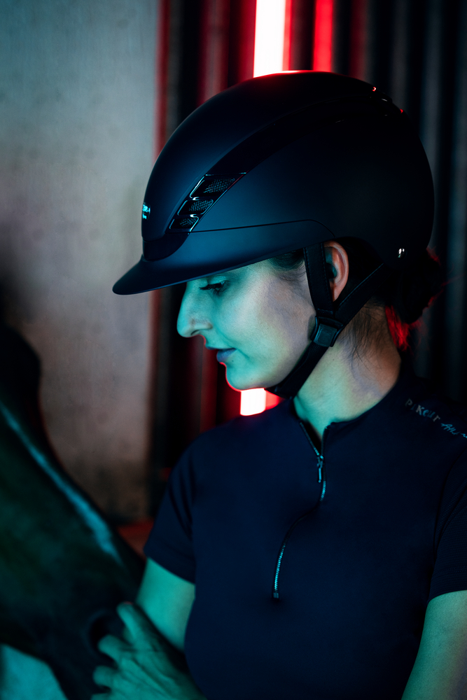 AIRLUXE PURE<br>RIDING HELMET