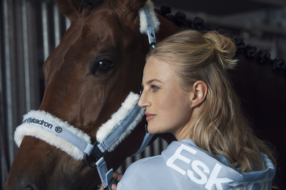 BELLA II HOOD<br>HOODY