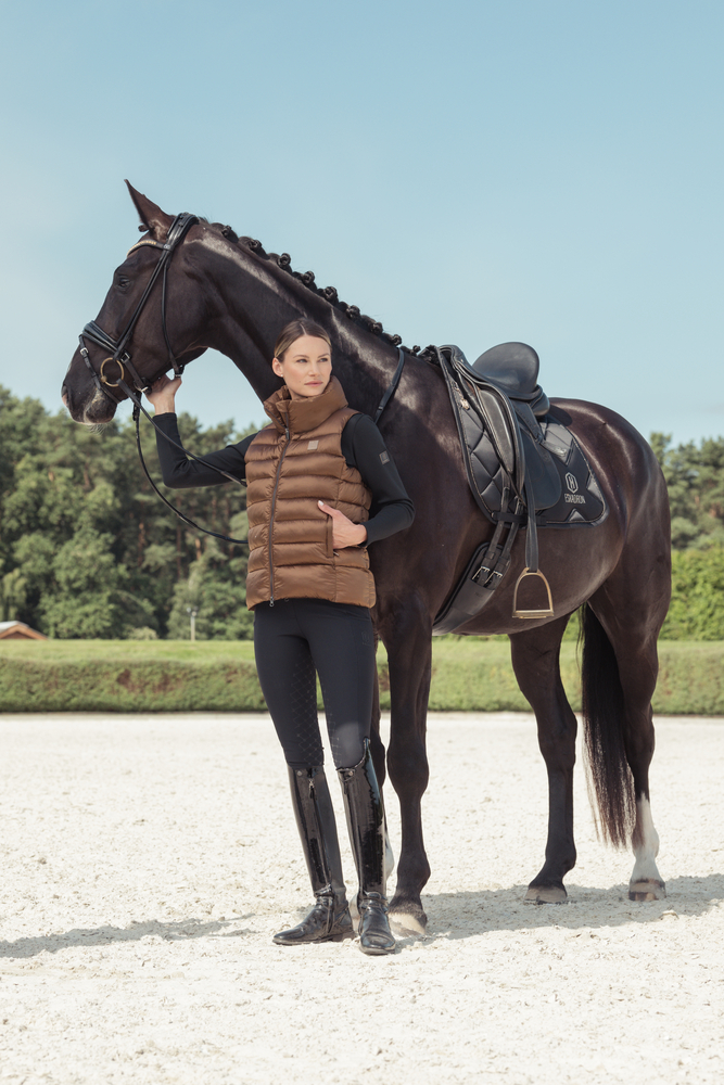 BICROSS MATTGLOSS<br>SADDLE CLOTH