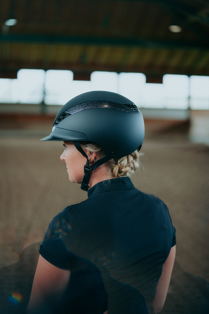 AIRLUXE SUPREME<br>RIDING HELMET