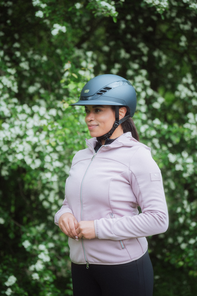 AIRLUXE PURE LONG VISOR<br>RIDING HELMET