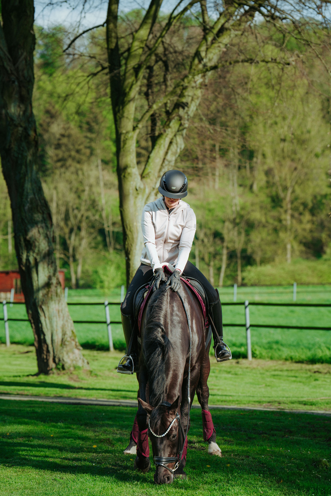 AIRLUXE PURE LONG VISOR<br>RIDING HELMET