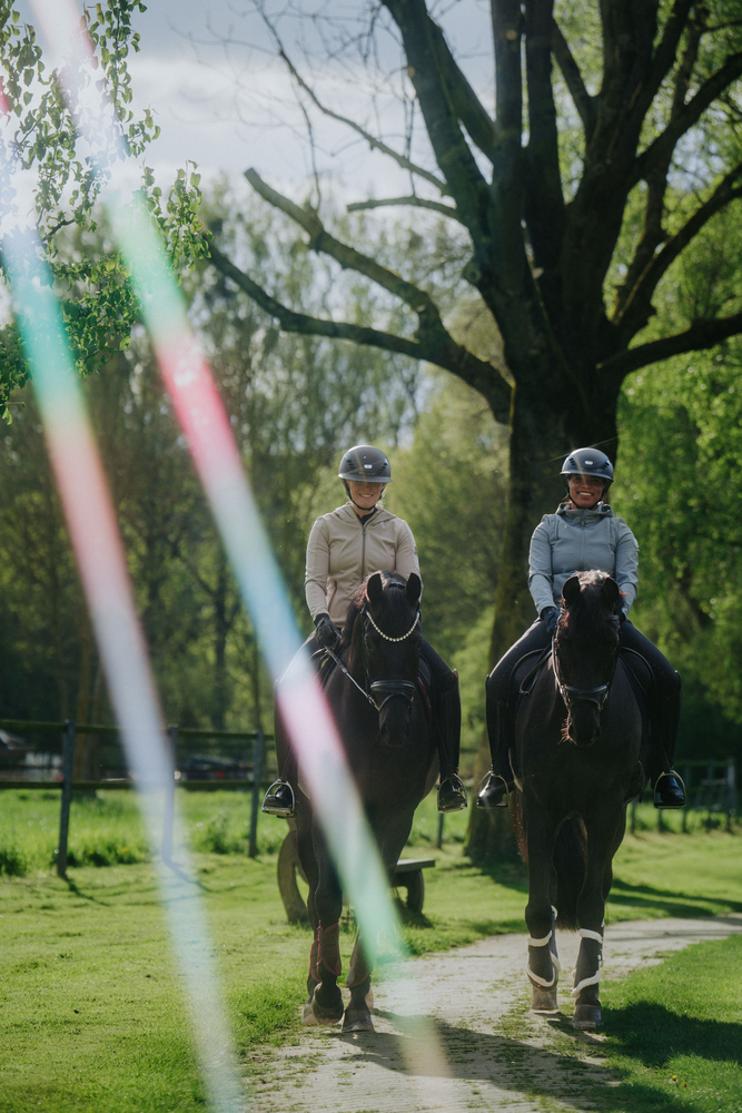 AIRLUXE PURE LONG VISOR<br>RIDING HELMET