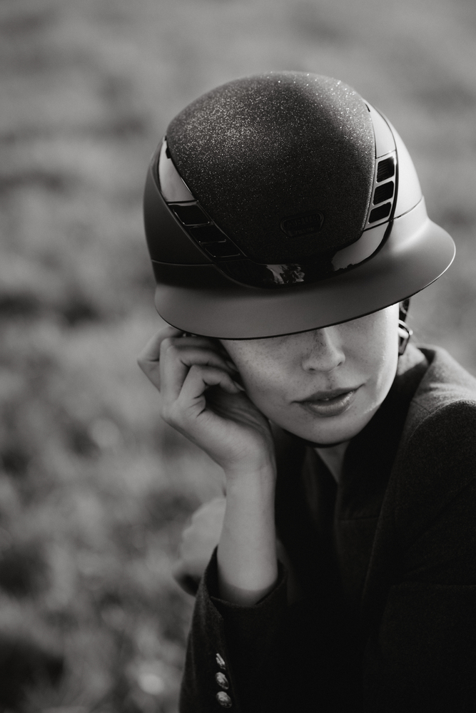 AIRLUXE SUPREME GLAM LONG VISOR<br>RIDING HELMET