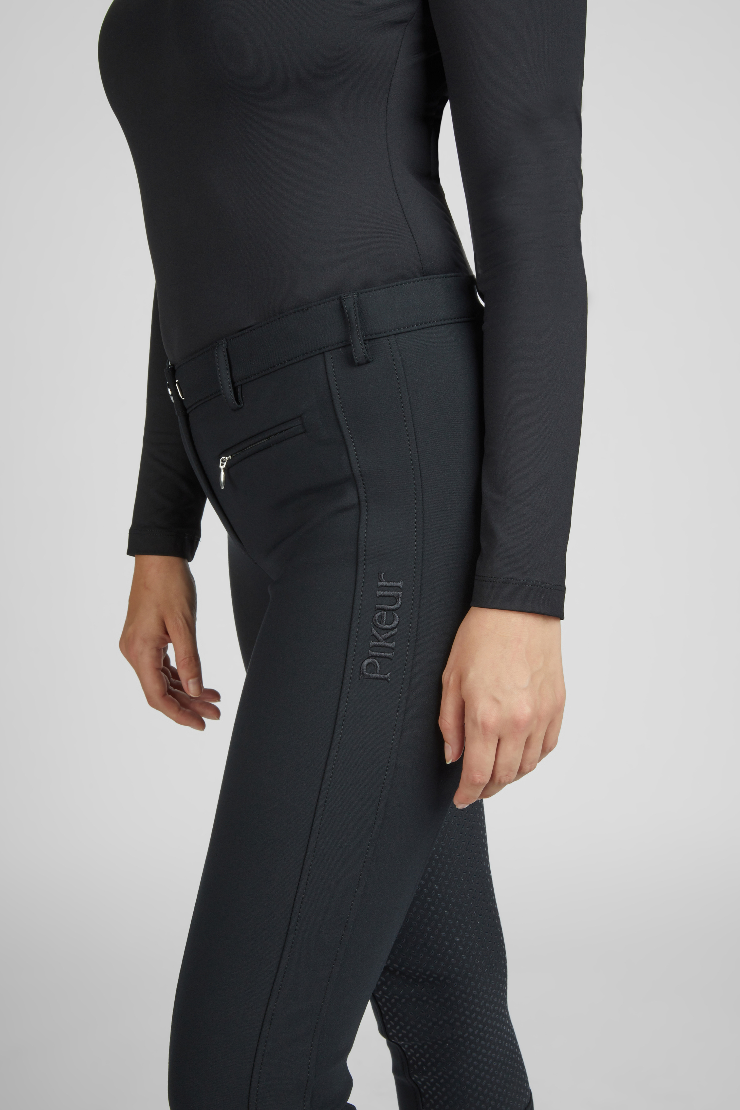 PIKEUR LUCINDA GR<br>FULL PATCHES