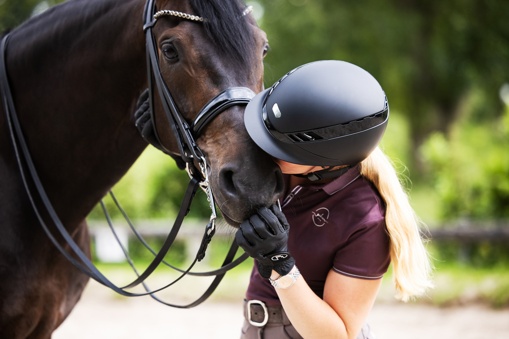AIRLUXE PURE<br>RIDING HELMET