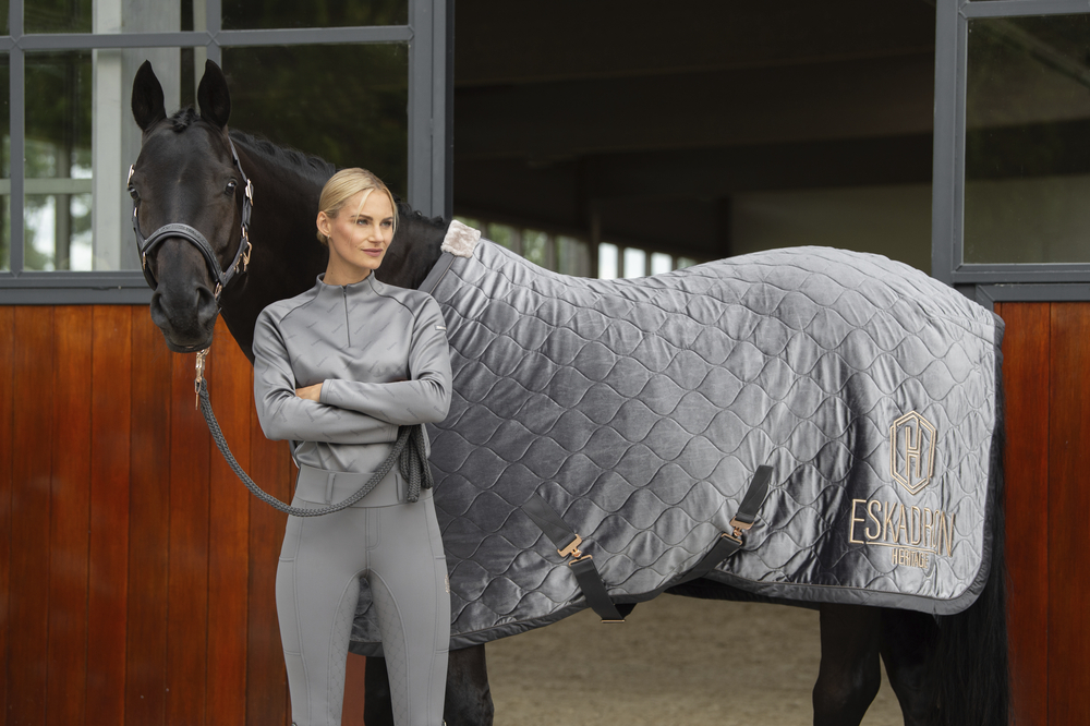 HALF-ZIP JERSEY<br>SHIRT