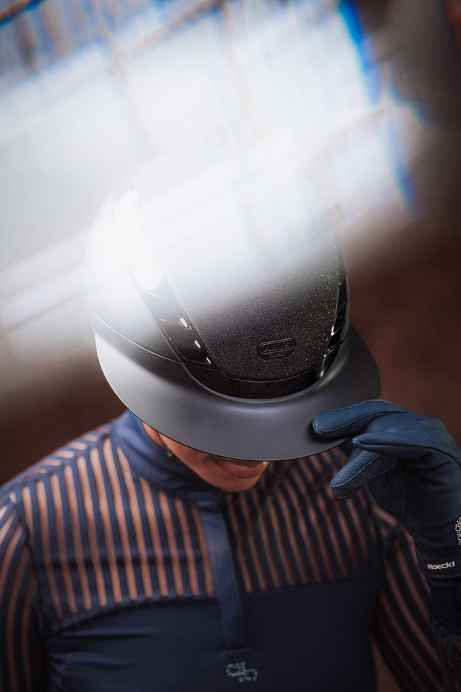 AIRLUXE SUPREME GLAM LONG VISOR<br>RIDING HELMET