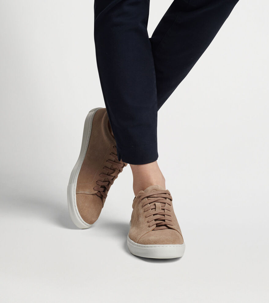 Women's Vantage Lite Suede Sneaker