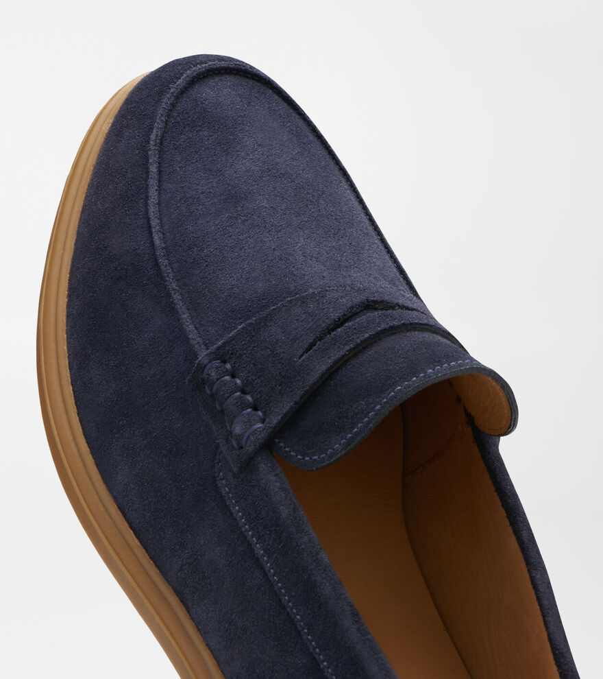 Excursionist Penny Loafer